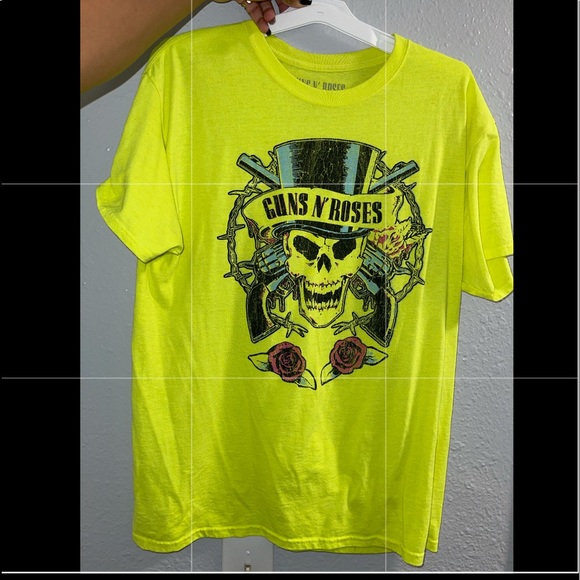 Yellow Guns and Roses shirt - Picture 1 of 2
